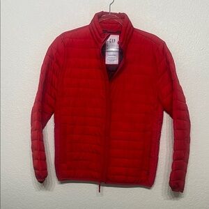 GAP Men's Vibrant Red Puffer Jacket